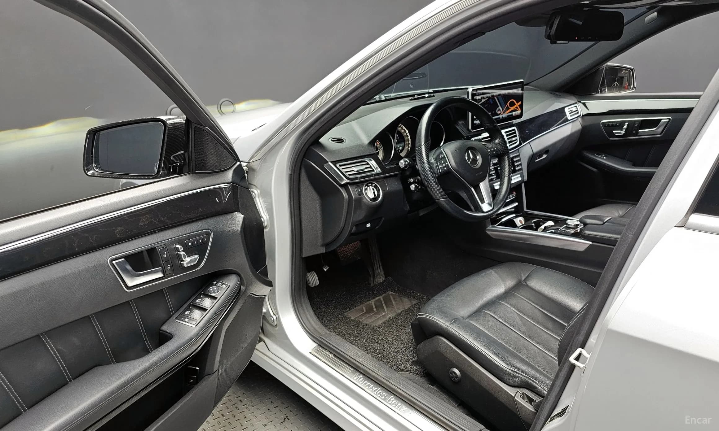 E-Class W212