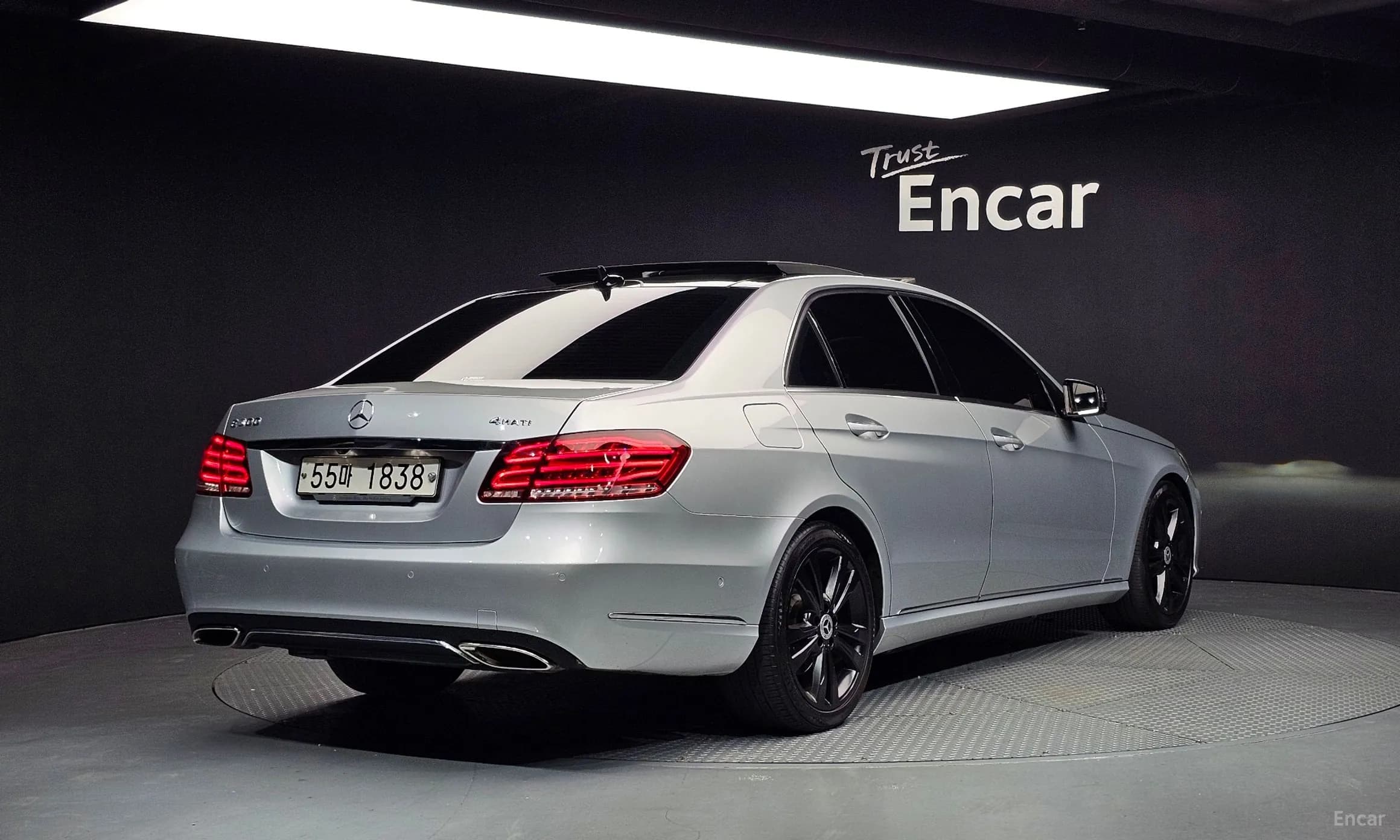 E-Class W212