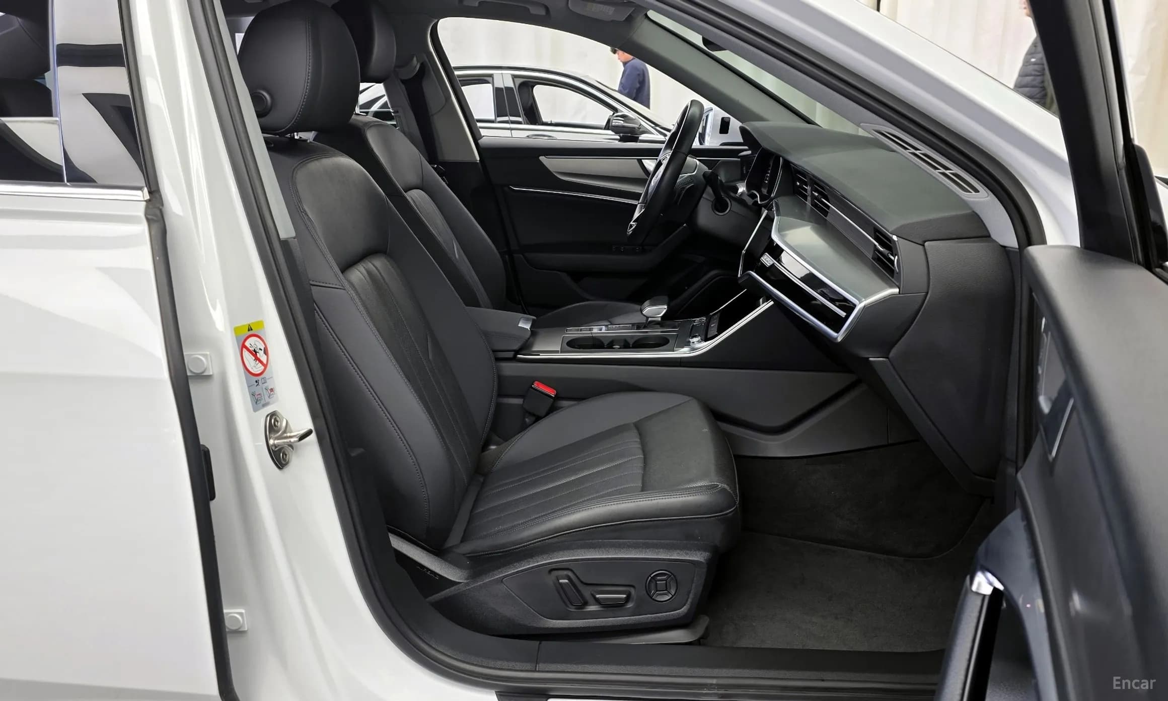 A6 (C8)