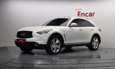 QX70