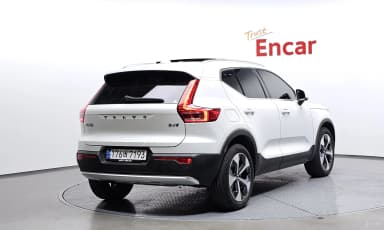 XC40