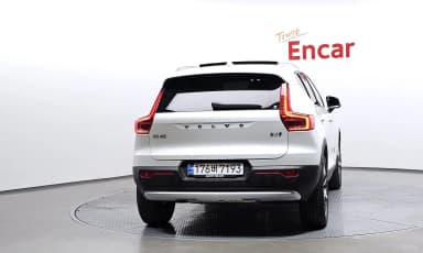 XC40