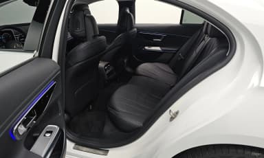 E-Class W214