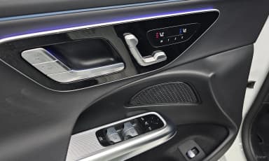 E-Class W214