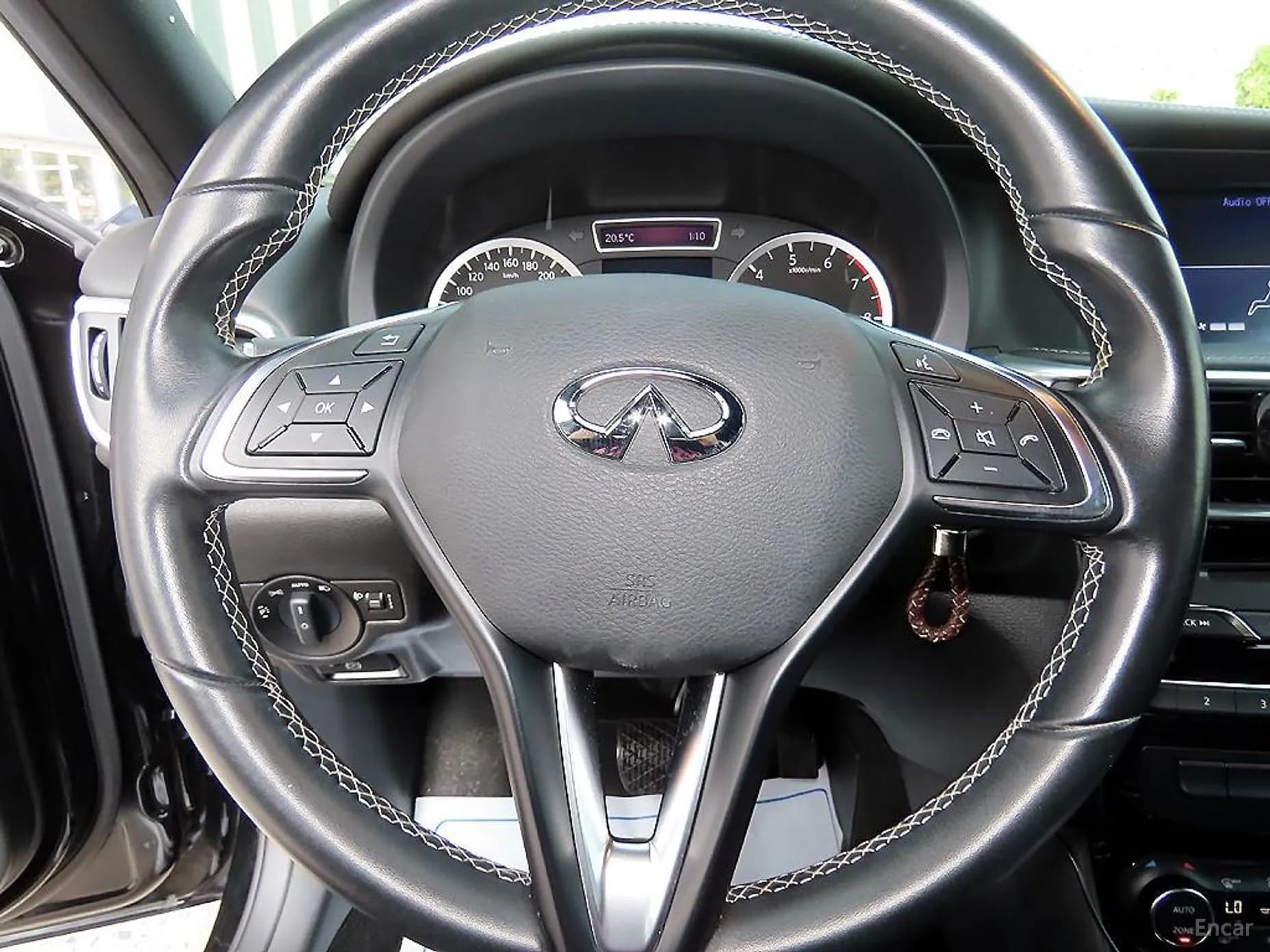 Q30
