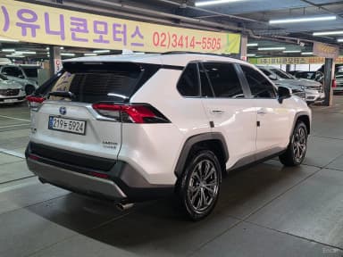 RAV4 5th Generation