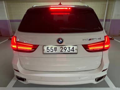 X5 (F15)
