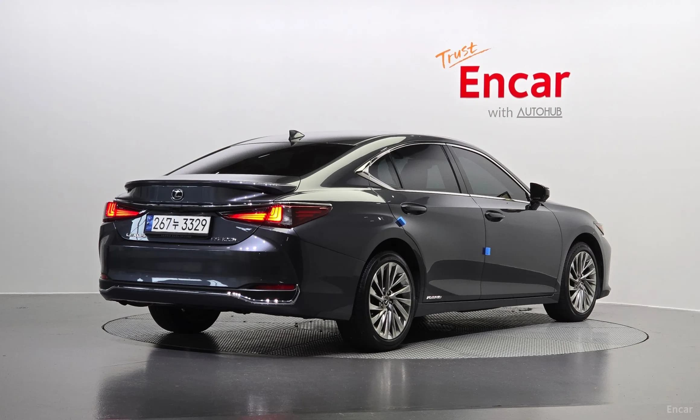 ES300h 7th Generation