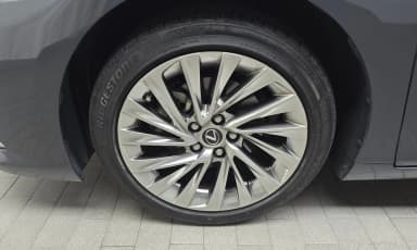 ES300h 7th Generation