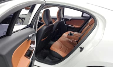 S60