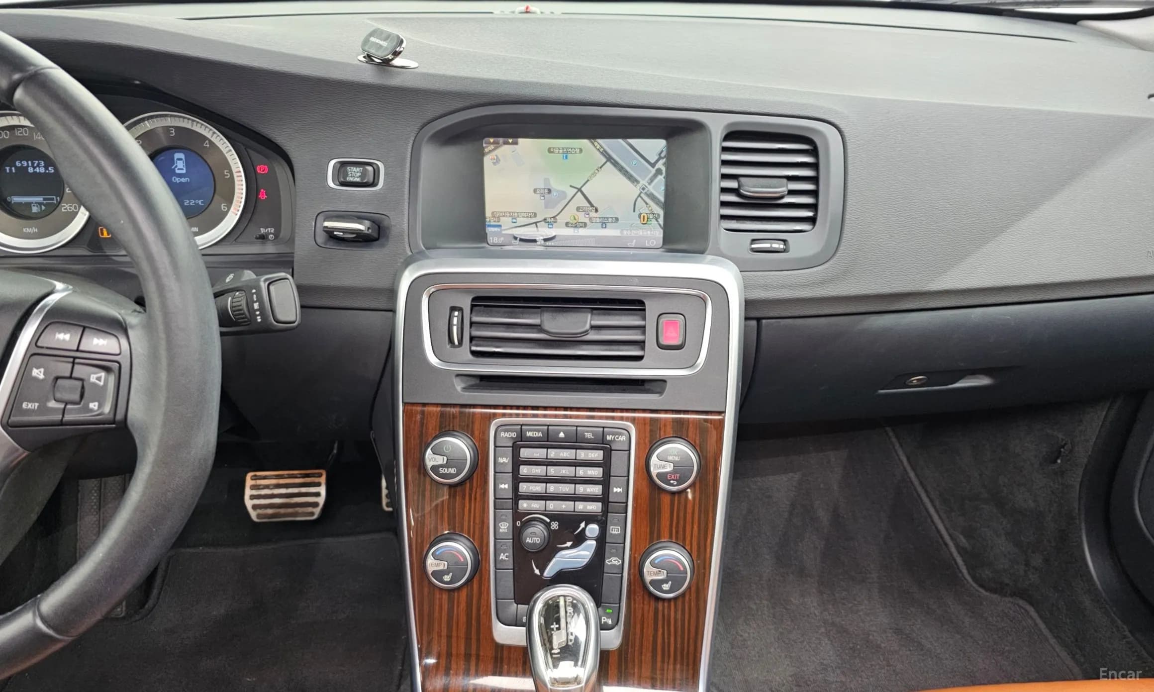 S60
