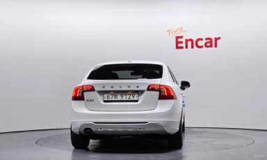 S60
