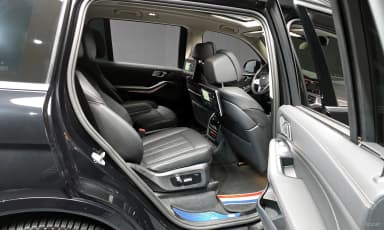 X7 (G07)
