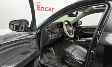 X6 (E71)