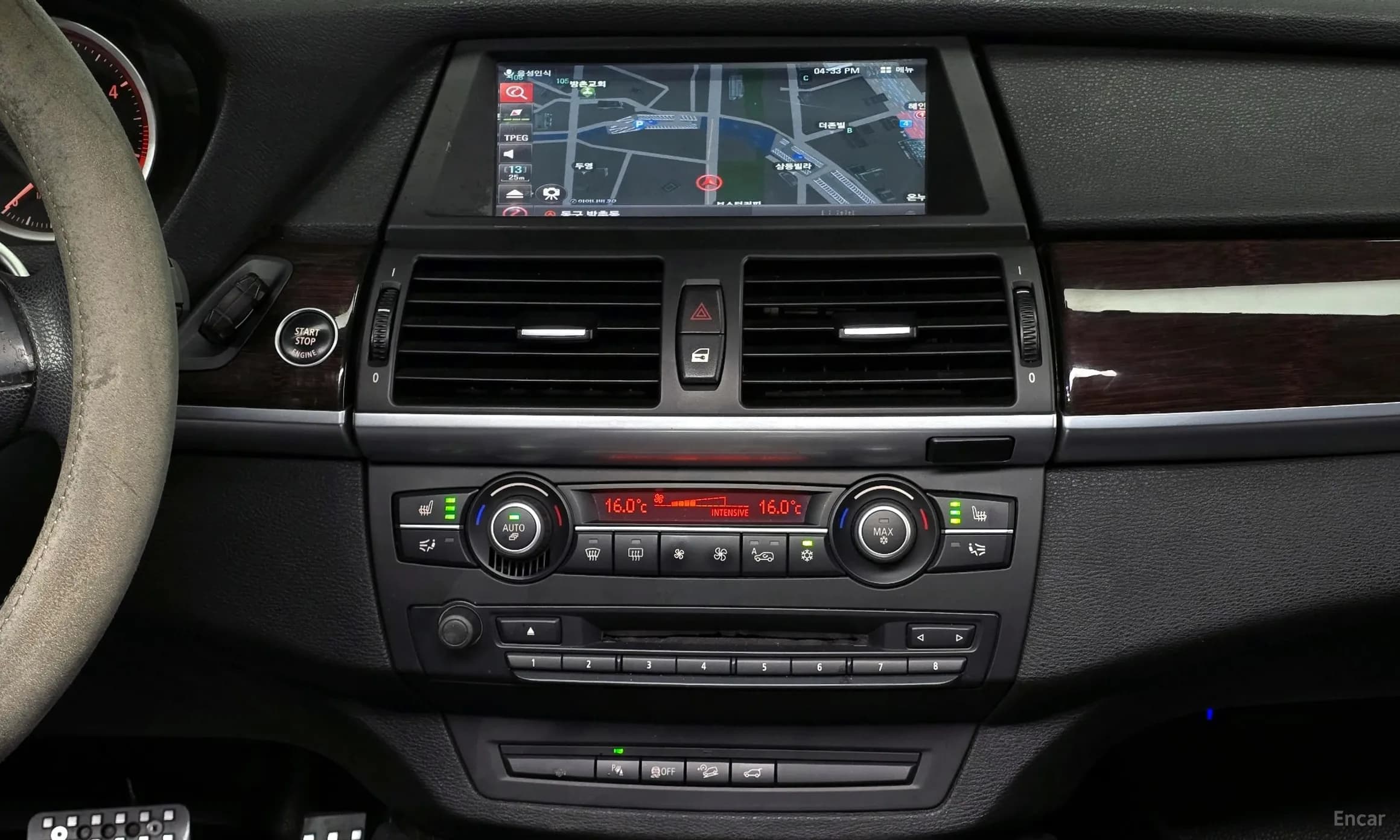 X6 (E71)