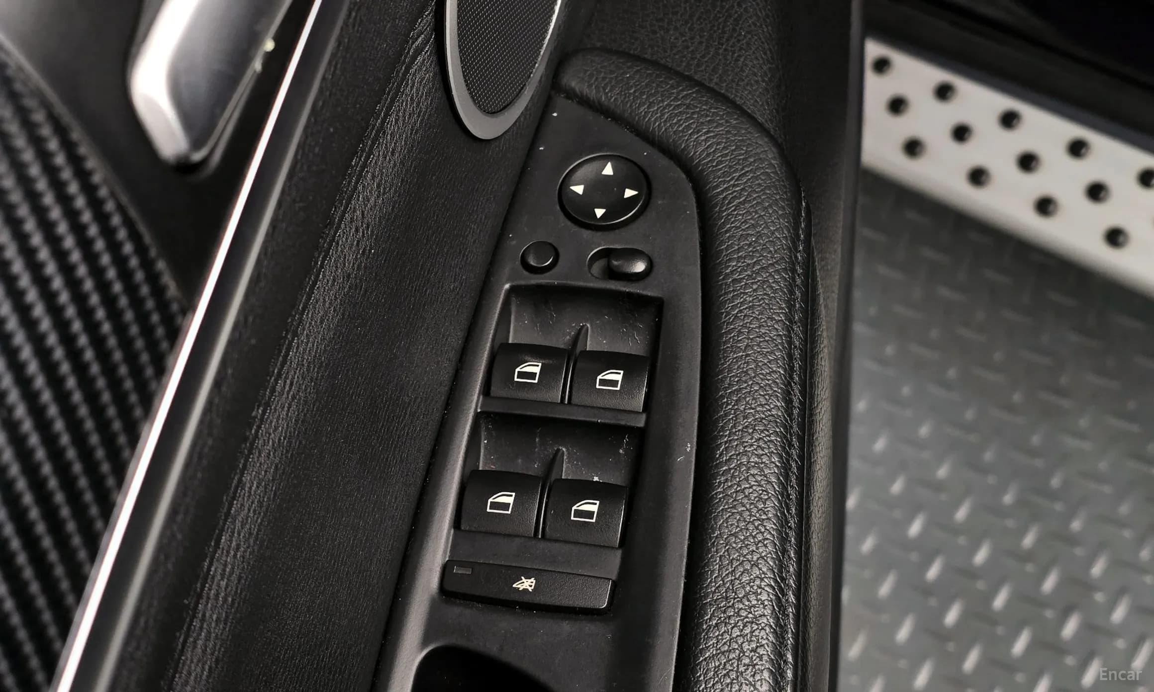 X6 (E71)