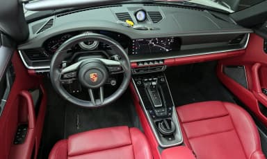 911 (992)