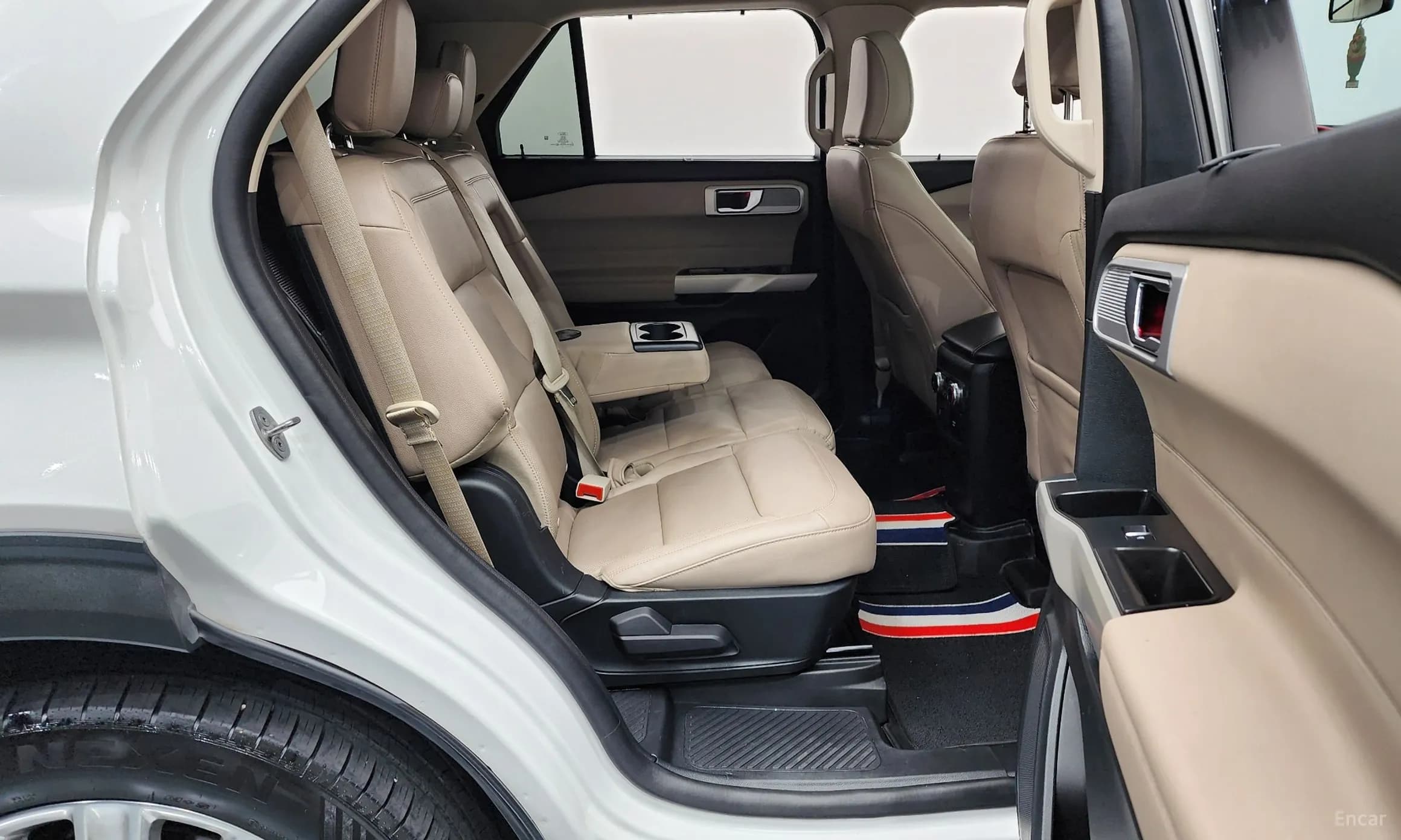 Explorer 6th Generation