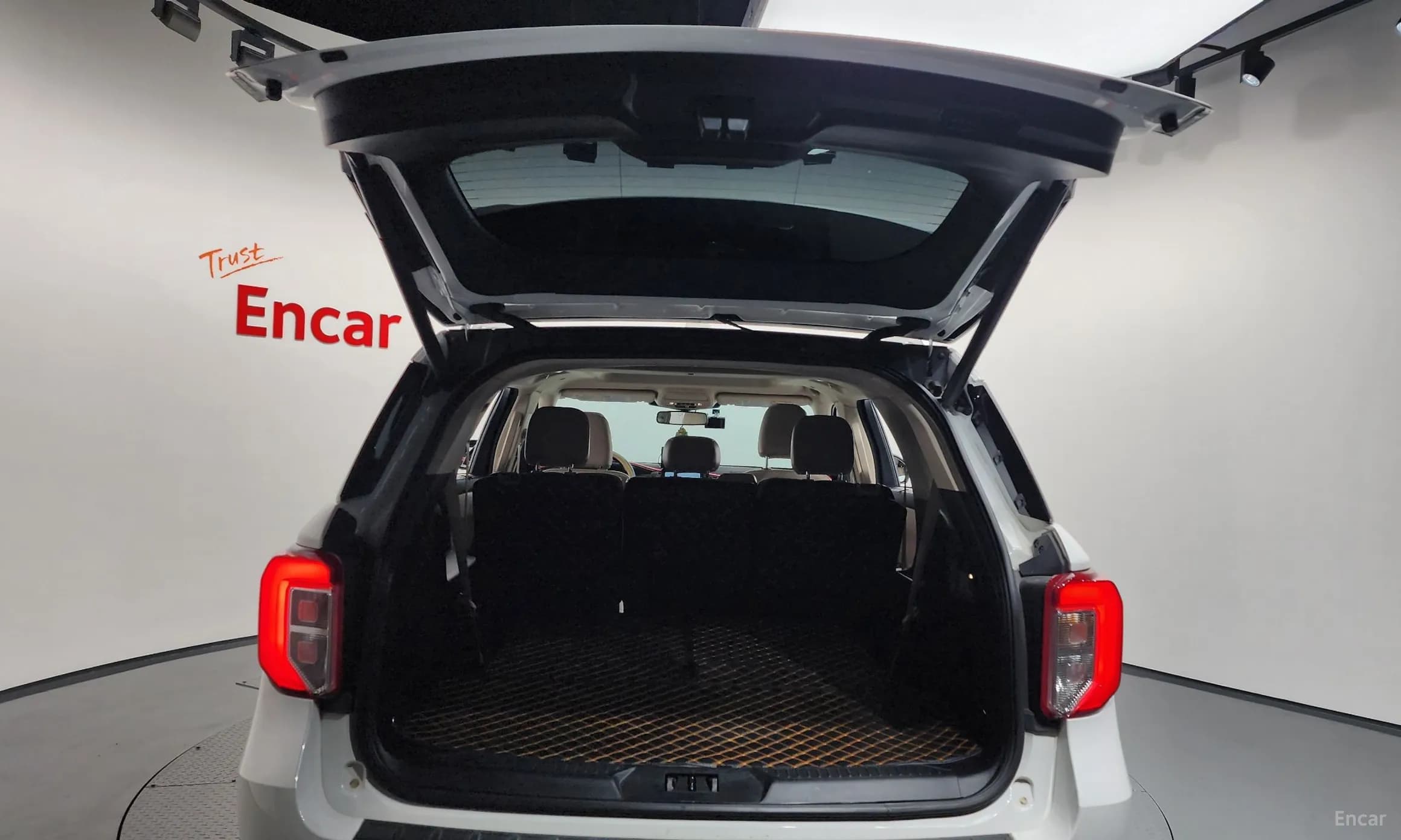 Explorer 6th Generation