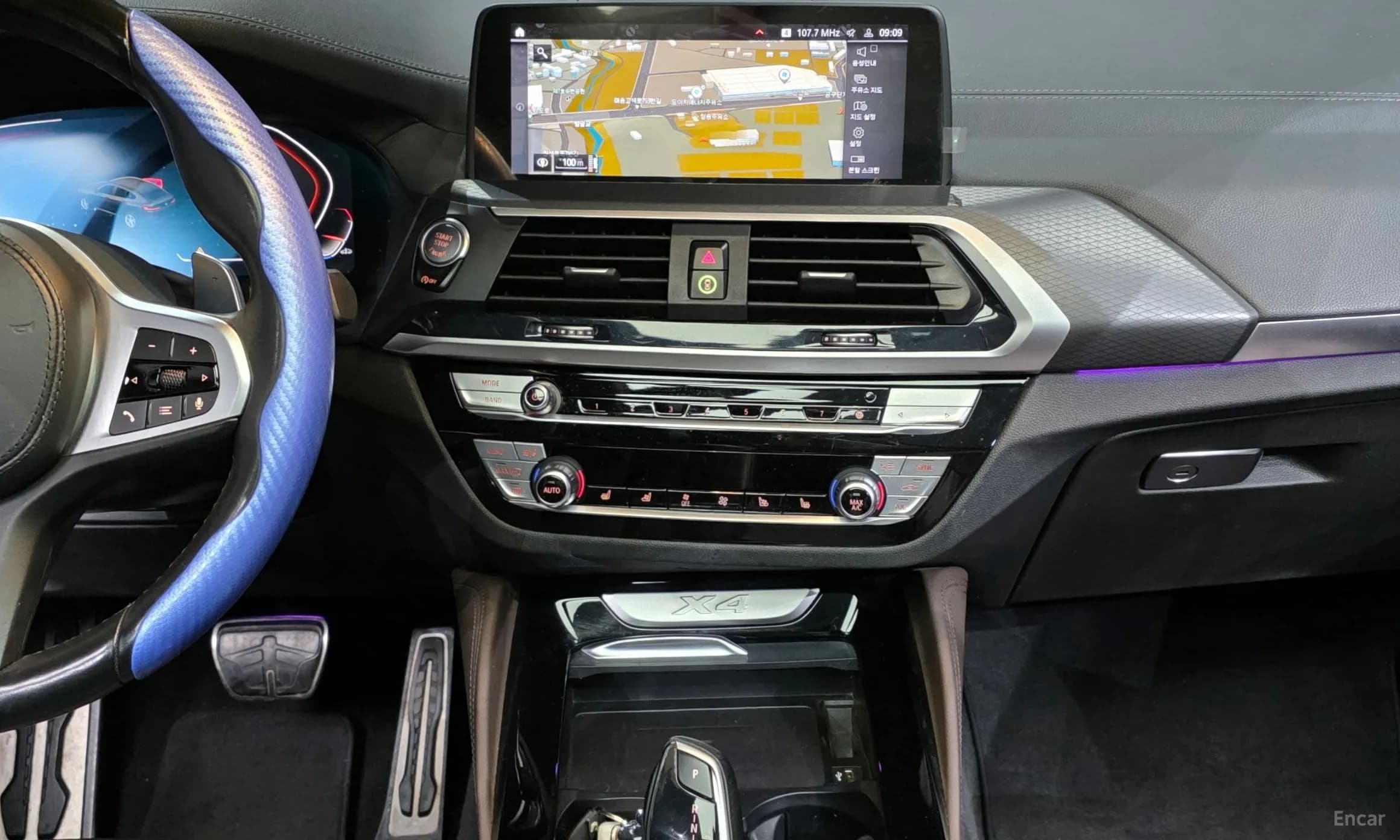 X4 (G02)