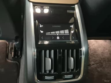 S90