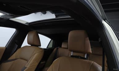 ES300h 7th Generation