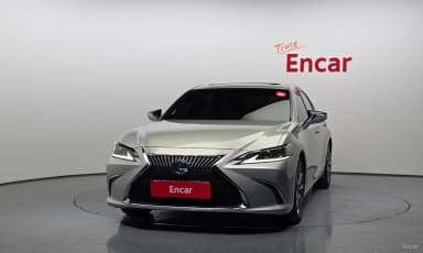 ES300h 7th Generation