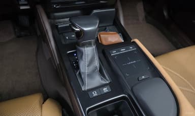 ES300h 7th Generation