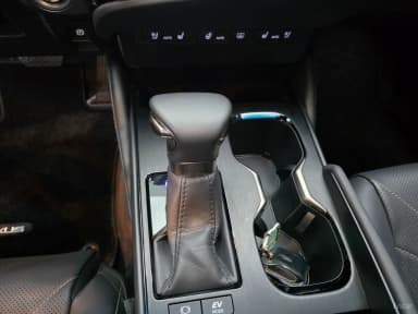 ES300h 7th Generation