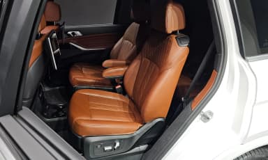 X7 (G07)