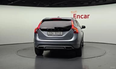 V60 Cross Country