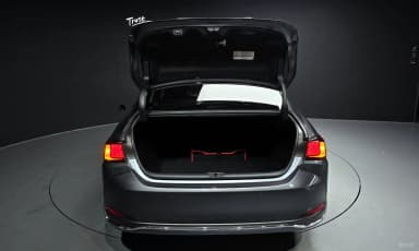 ES300h 7th Generation