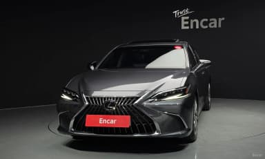 ES300h 7th Generation