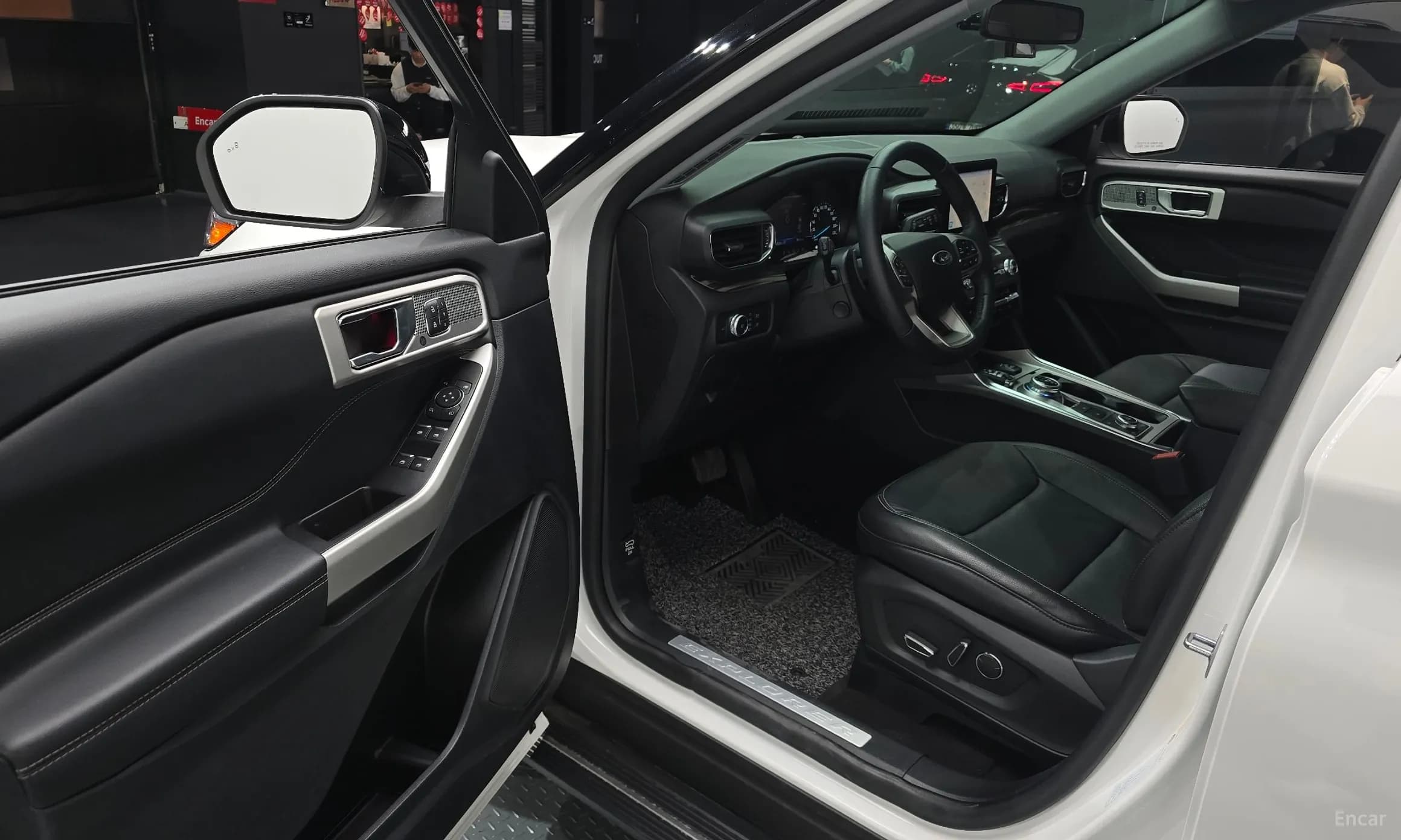 Explorer 6th Generation