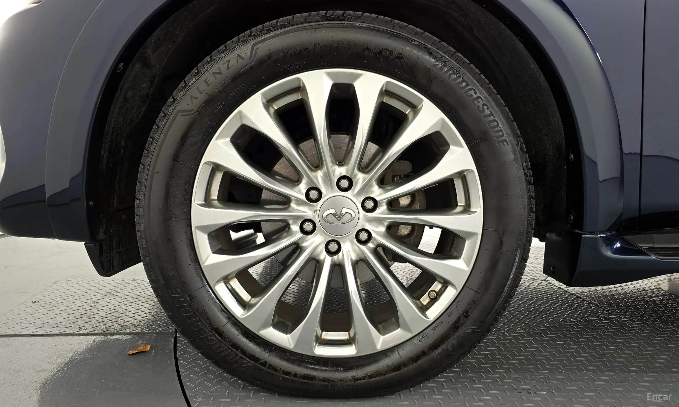 QX80