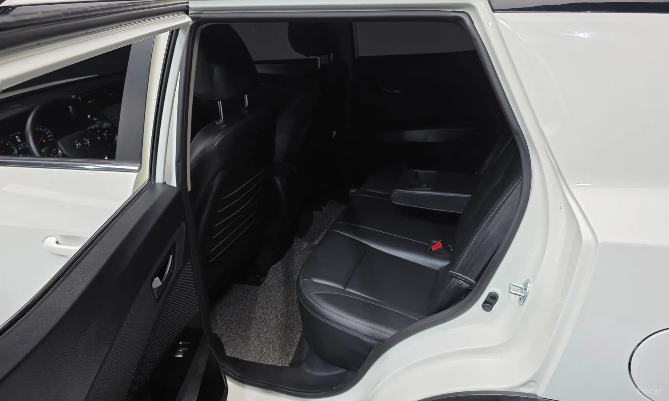 Berry New Tivoli