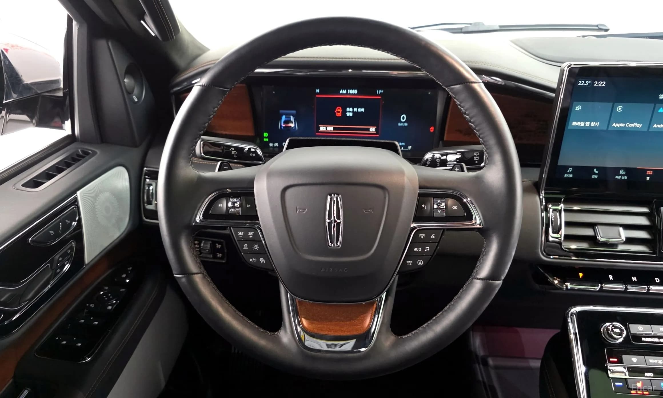 Navigator 4th generation