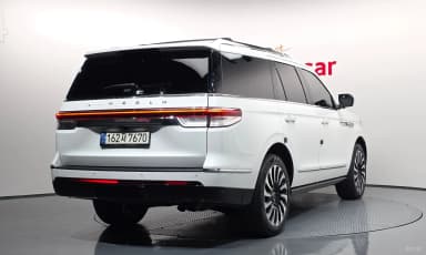 Navigator 4th generation