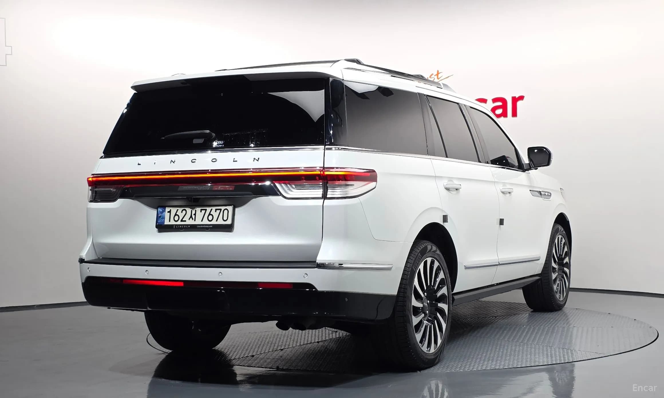 Navigator 4th generation