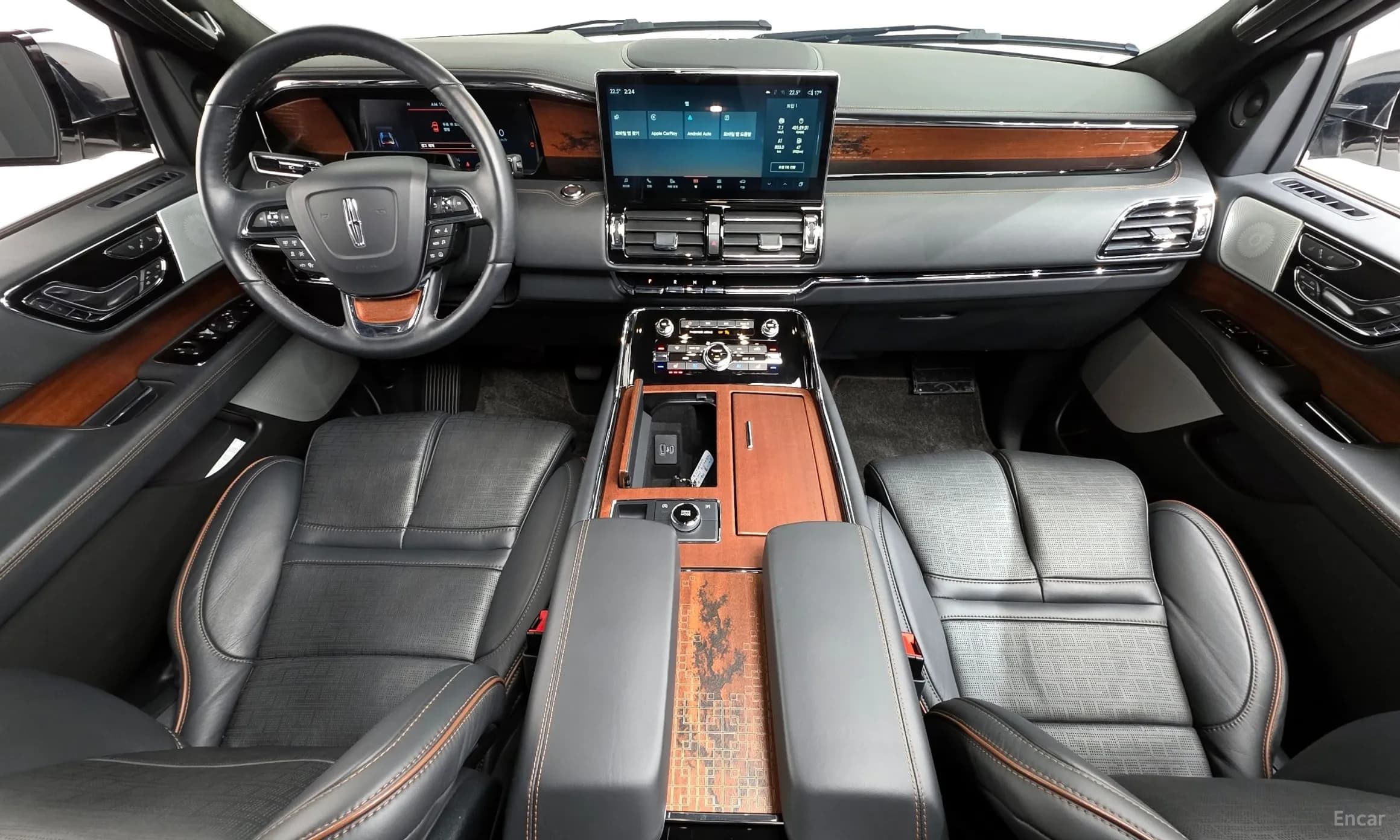 Navigator 4th generation