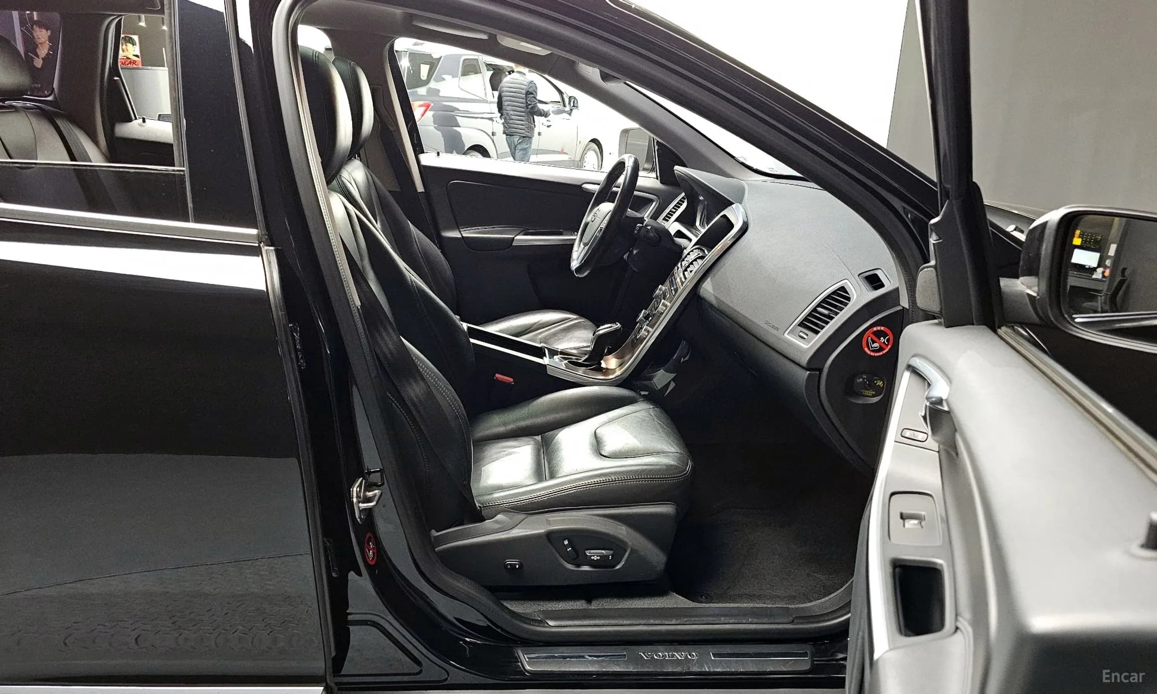 XC60