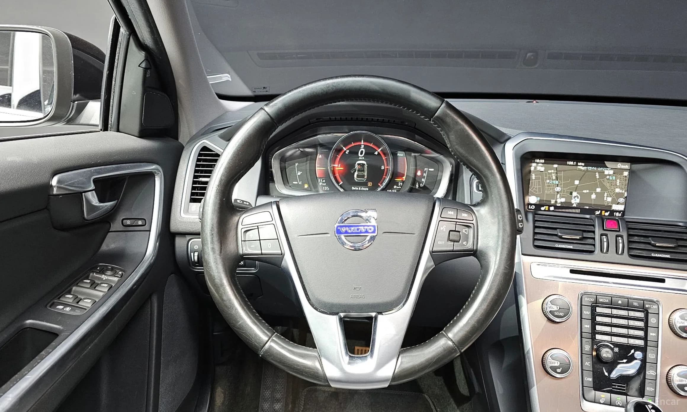 XC60