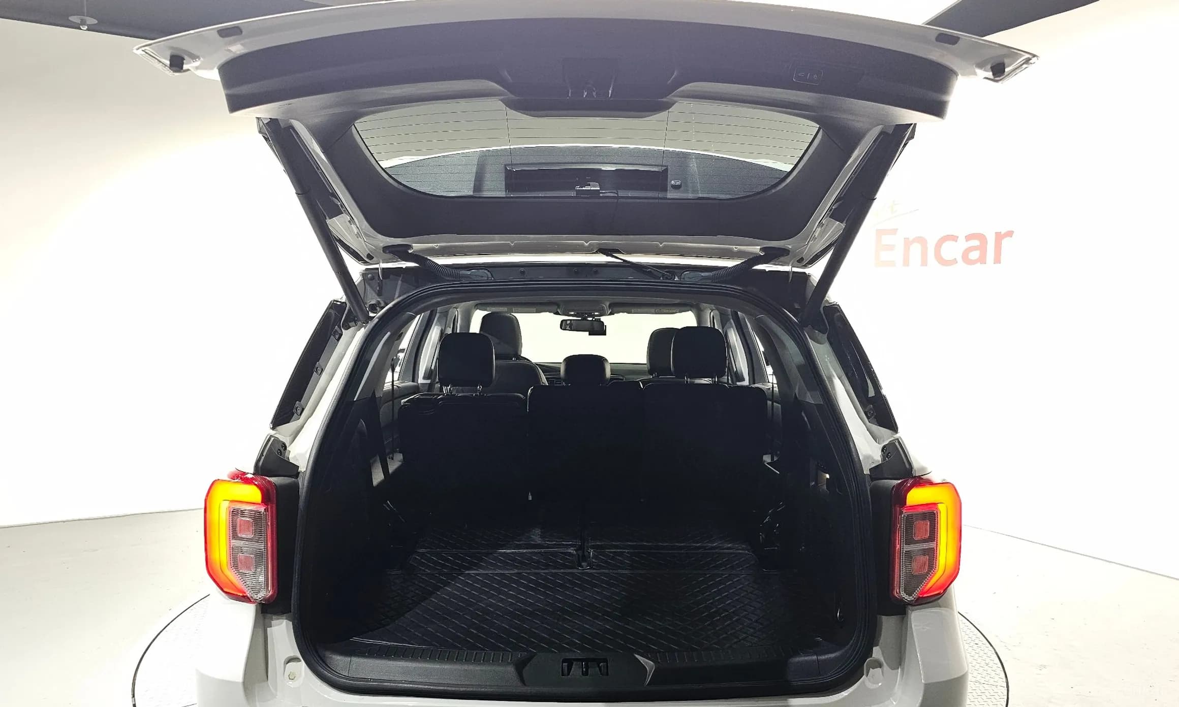 Explorer 6th Generation