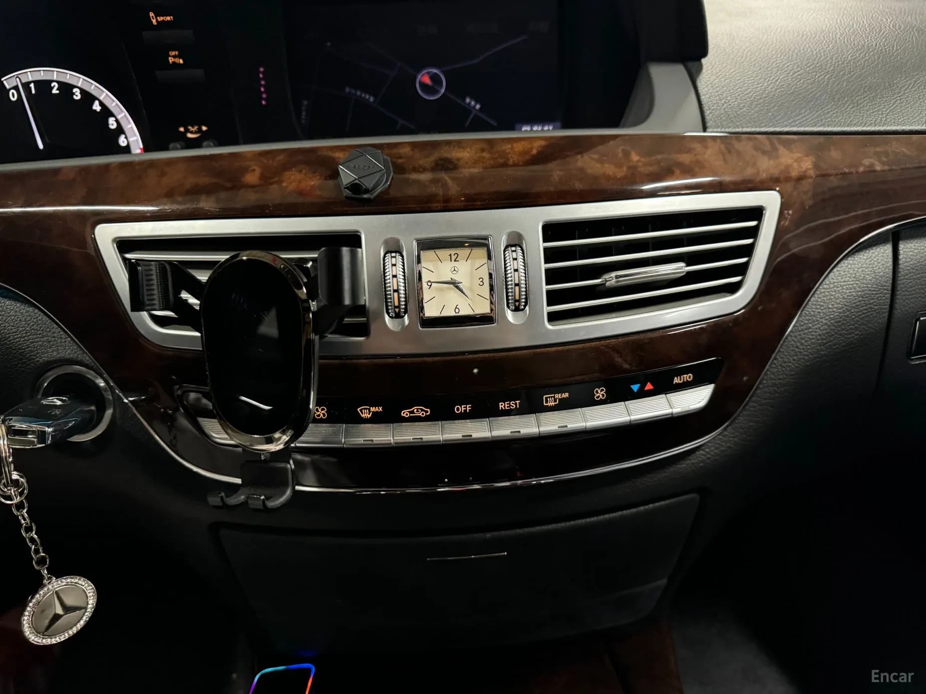 S-Class W221