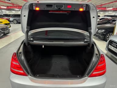 S-Class W221