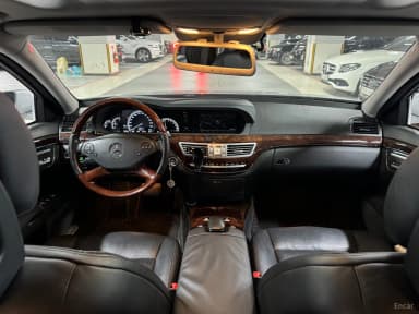 S-Class W221