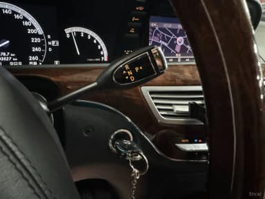 S-Class W221