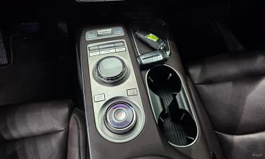 GV70