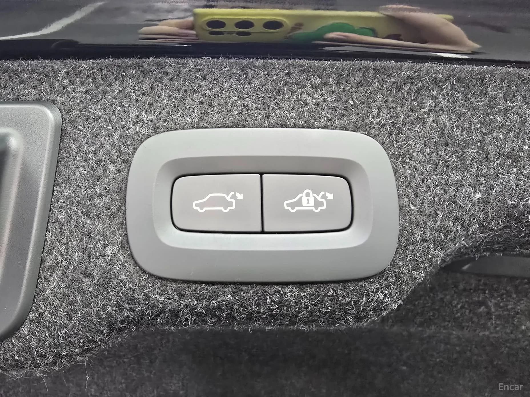 S90