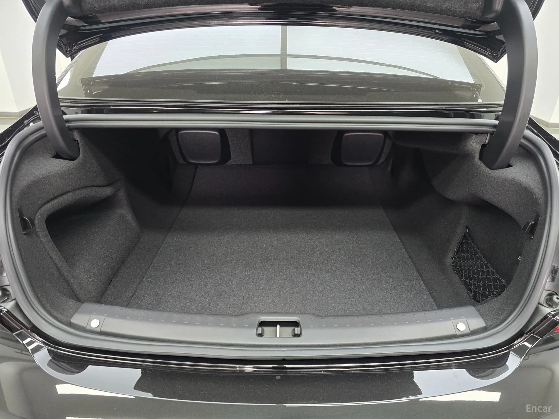 S90